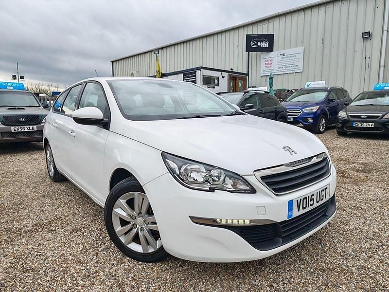 Used Peugeot 308 Active 2015 White Estate