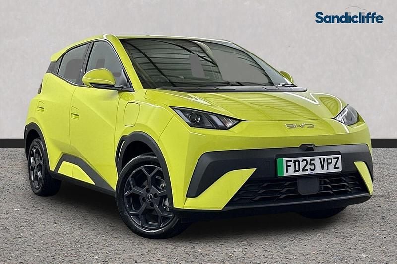 Lime green Used 2025 BYD Dolphin Boost Hatchback | £17,000 (Good price) - Image 1/4