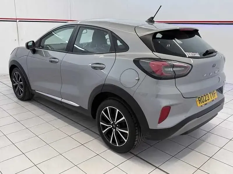 Usado Ford Puma Titanium 2023 Plateado SUV