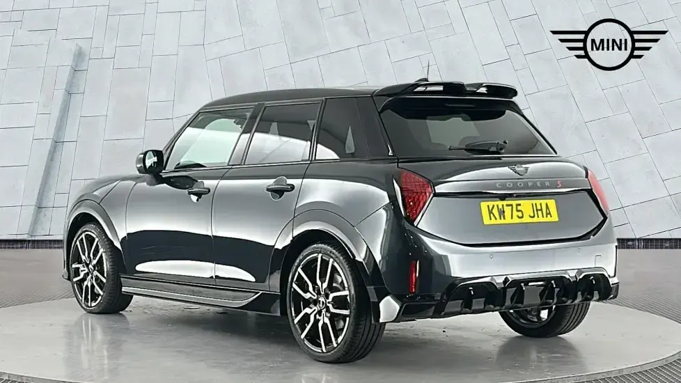 Used Mini Cooper S Hatch 201 HP (147 kW) 2026 Grey Hatchback