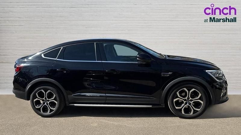 Used Renault Arkana Techno 142 HP (104 kW) 2023 Black SUV