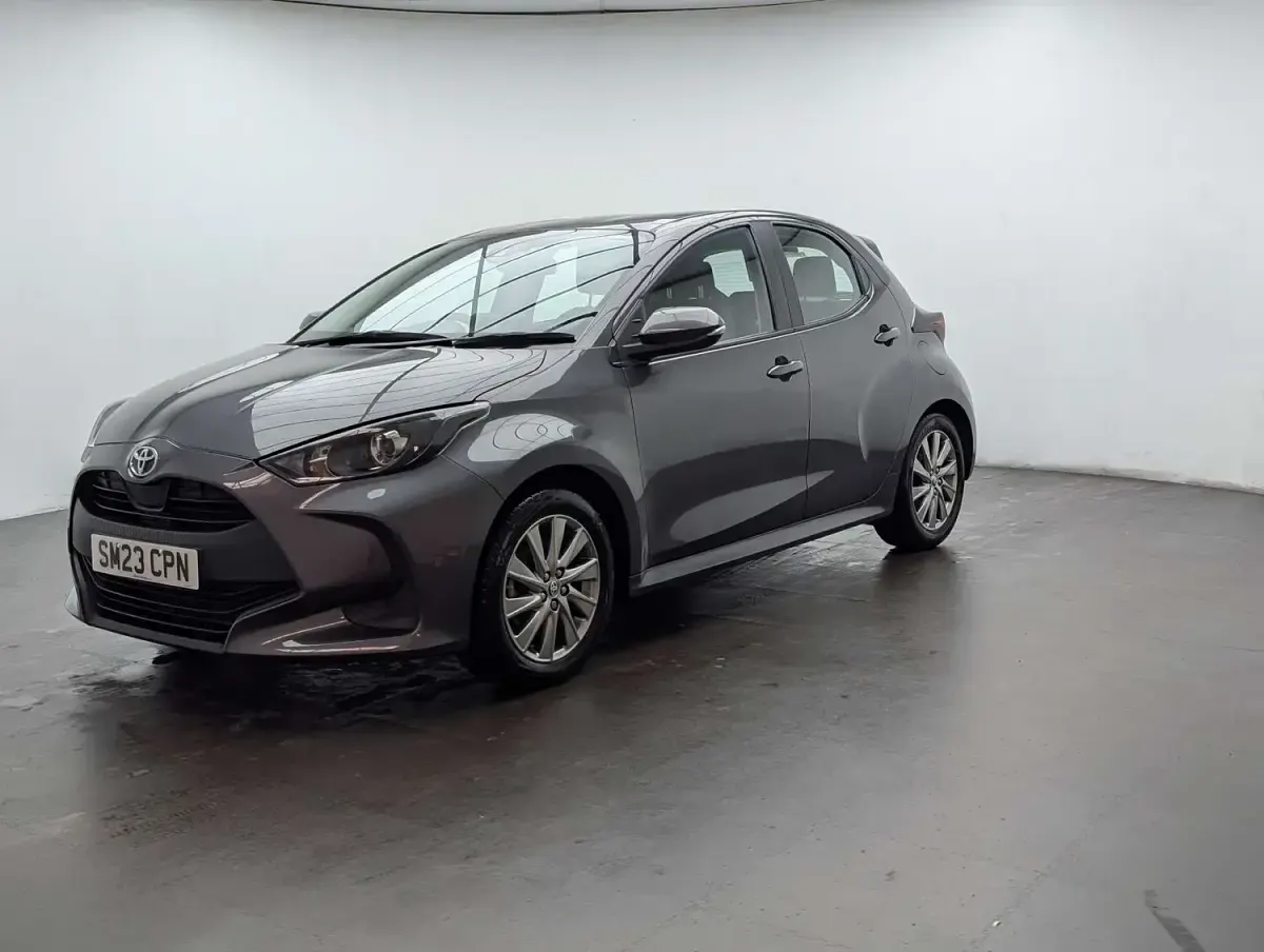Used Toyota Yaris 116 HP (85 kW) 2023 Grey Hatchback