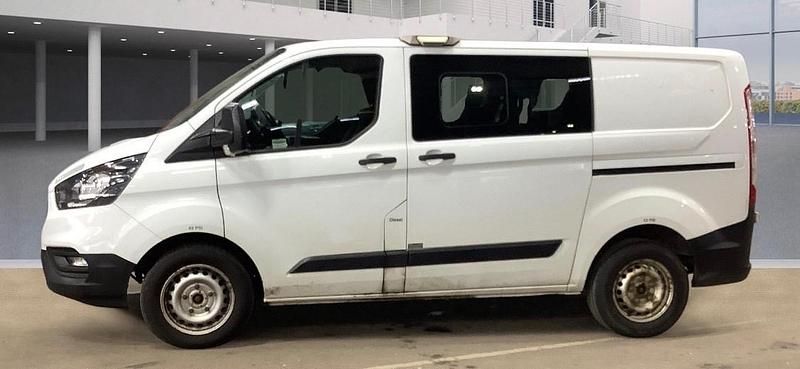 Used Ford Transit Custom 105 HP (77 kW) 2019 White Van