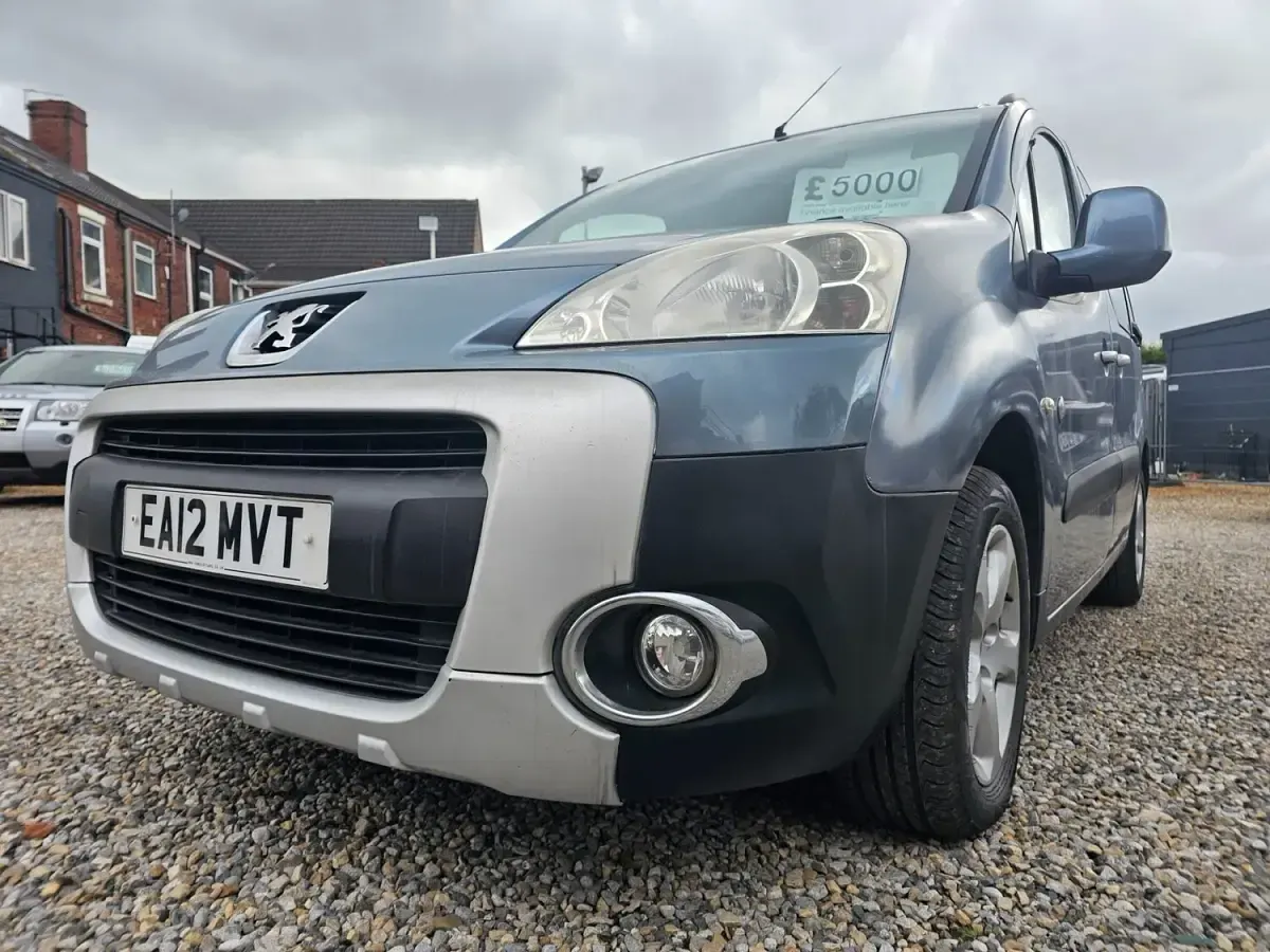 Used Peugeot Partner Tepee Outdoor 2012 Grey MPV