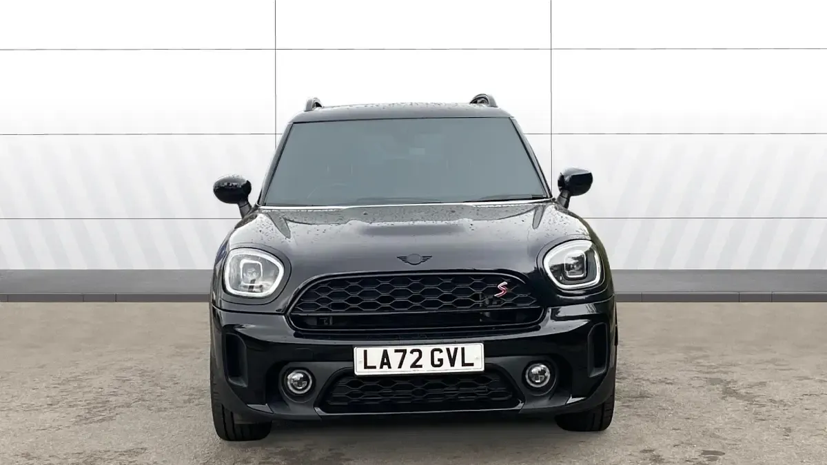 Used Mini Countryman Exclusive 178 HP (130 kW) 2022 Black SUV