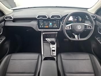 Used MG ZS Trophy 196 HP (144 kW) 2024 White SUV