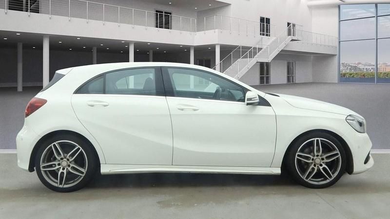 Used Mercedes A180 AMG Line Premium 2016 Cirrus white Hatchback