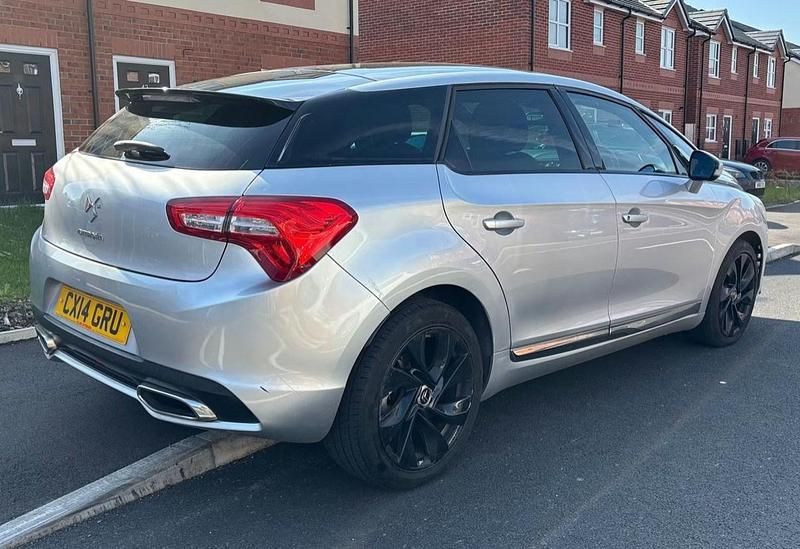 Used Citroën DS5 2014 Silver Hatchback
