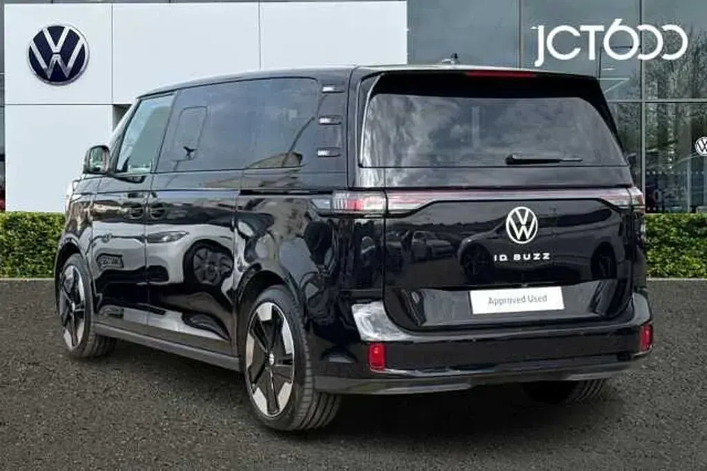 Used VW ID. Buzz Pro 210 kW (286 HP) 2025 Black MPV