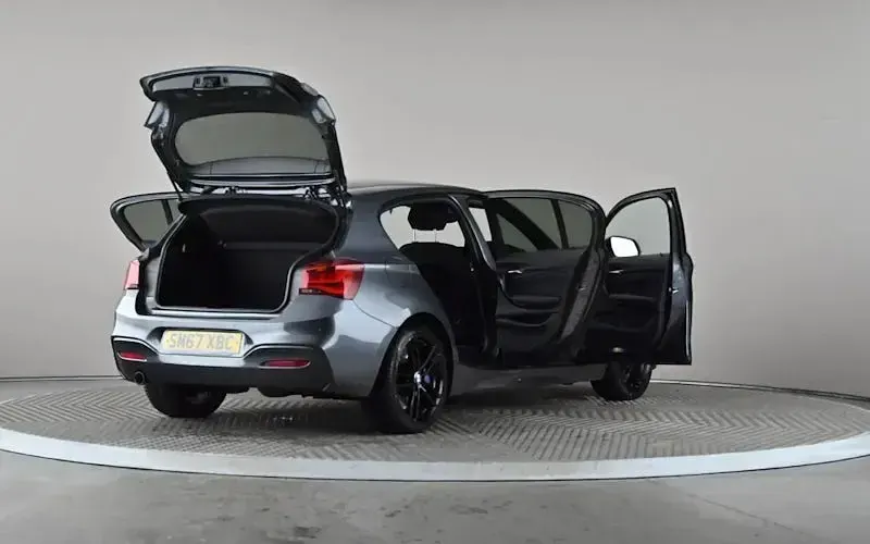 Used BMW 118 M Sport 150 HP (110 kW) 2018 Grey Hatchback