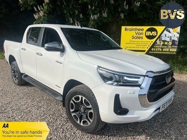 White Used 2021 Toyota HiLux Pickup | £28,620 (Expensive) - Image 1/1
