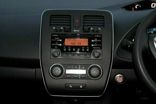 Used Nissan Leaf 80 kW (109 HP) 2013 Hatchback