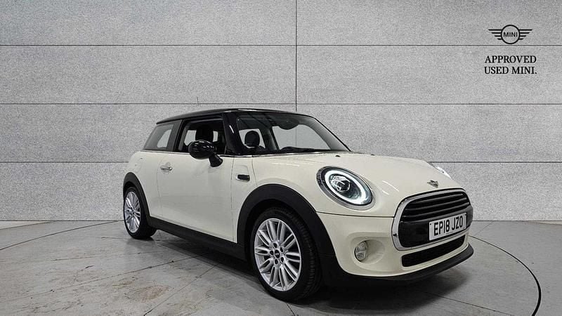 Pepper white Used 2018 Mini Cooper Hatch Hatchback | £10,850 (Good price) - Image 1/4