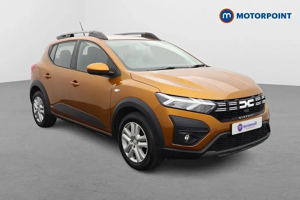 Begagnad Dacia Sandero Expression 2023 Orange Halvkombi