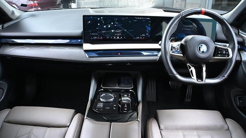 Used BMW i5 Comfort Edition 436 kW (593 HP) 2024 Black