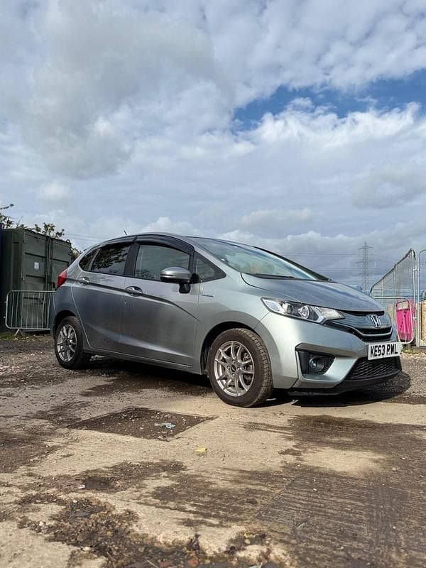 Used Honda Fit 2013 White Hatchback