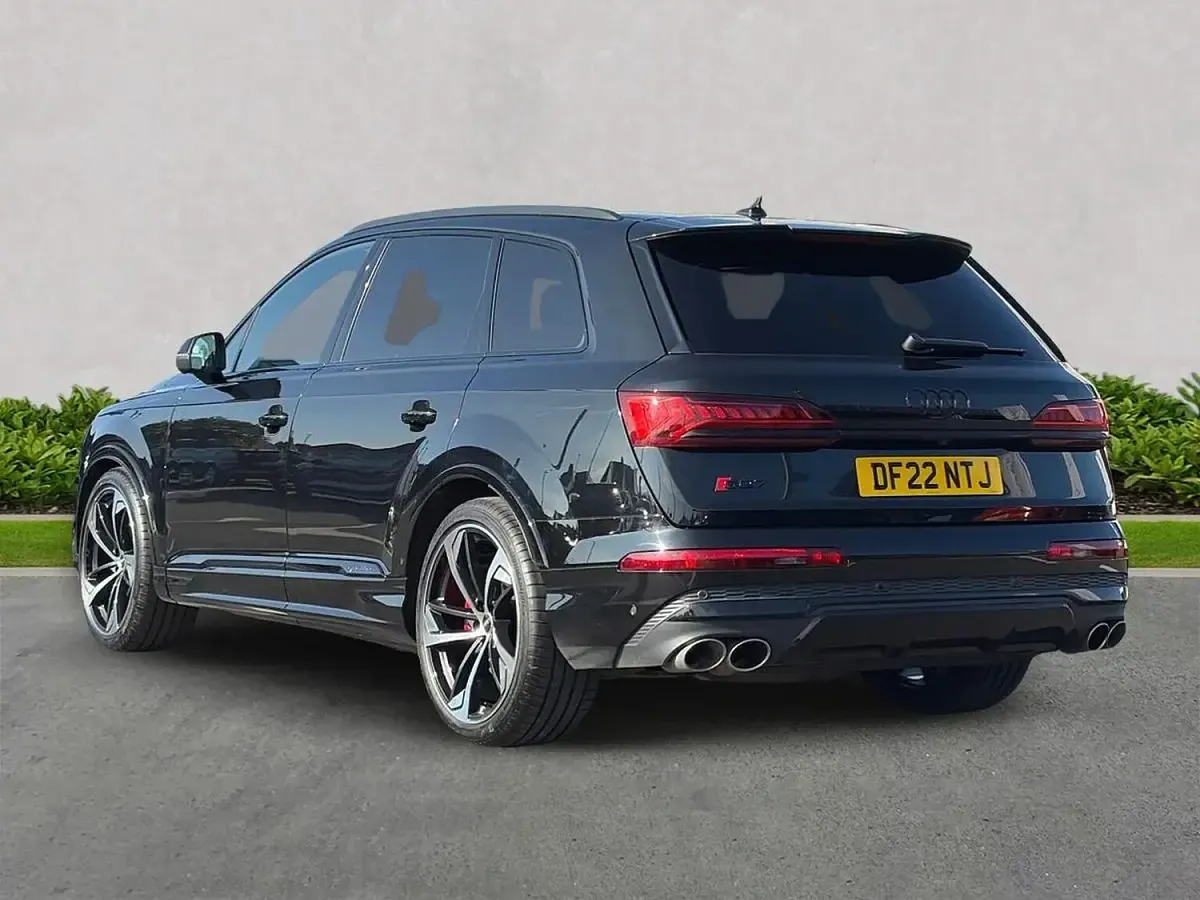 Used Audi SQ7 Black Edition 507 HP (372 kW) 2022 Black SUV