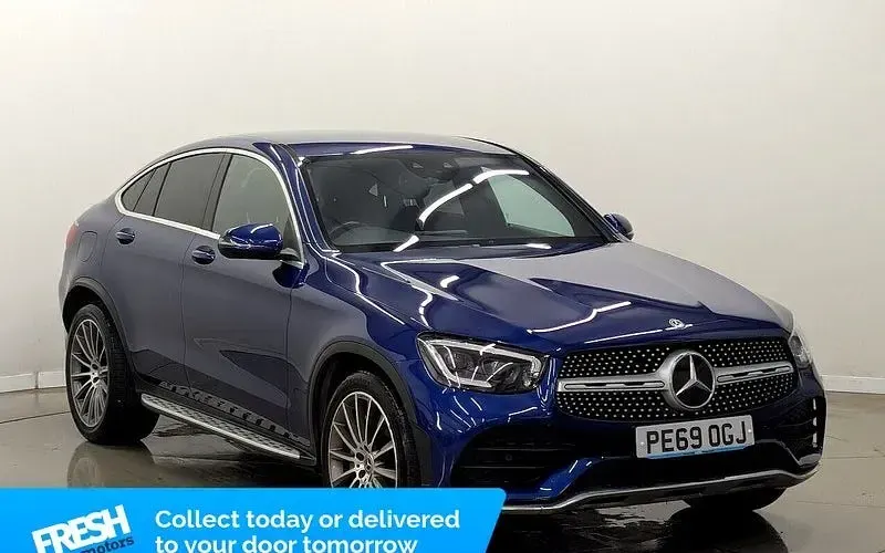 Usado Mercedes GLC220 AMG line 194 HP (142 kW) 2022 Carrinha