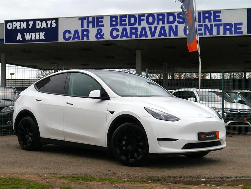 White Used 2022 Tesla Model Y Long Range AWD SUV | £22,995 (Fair price) - Image 1/4