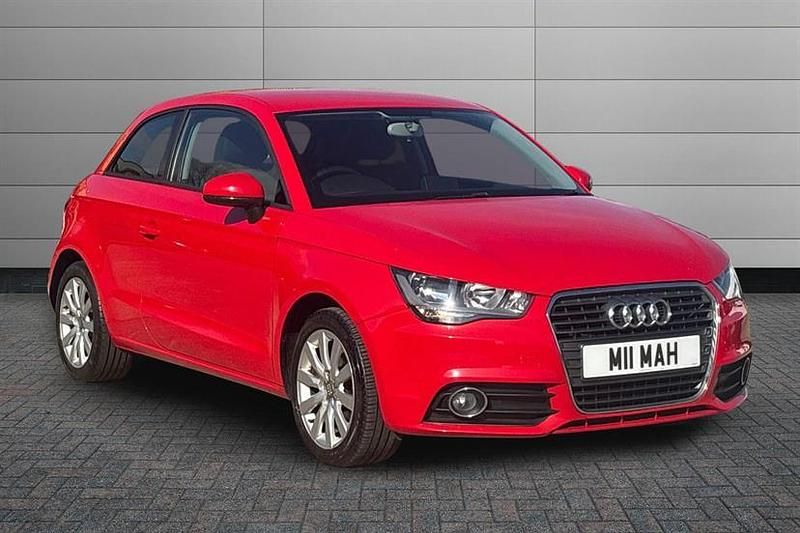 Used Audi A1 Sport 122 HP (89 kW) 2013 Red Hatchback