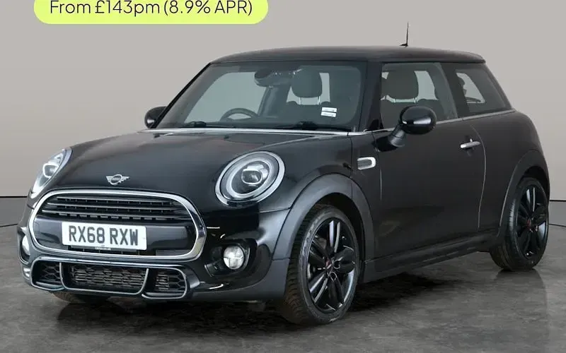 Used Mini Cooper Hatch 136 HP (100 kW) 2021 Hatchback