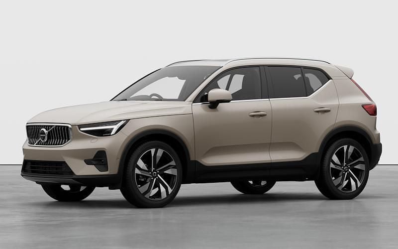 New 2025 Volvo XC40 Ultra SUV | £45,060 (Fair price) - Image 1/3