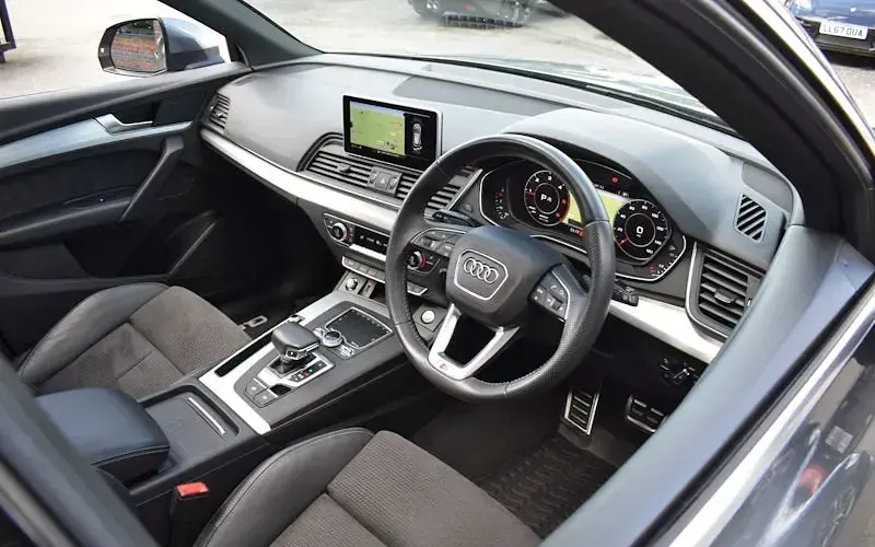 Used Audi Q5 S-Line 190 HP (139 kW) 2020 SUV
