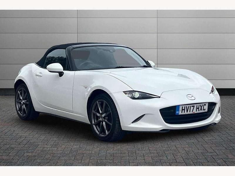 White Used 2017 Mazda MX5 Inclusive Cabriolet | £13,695 (Fair price) - Image 1/2