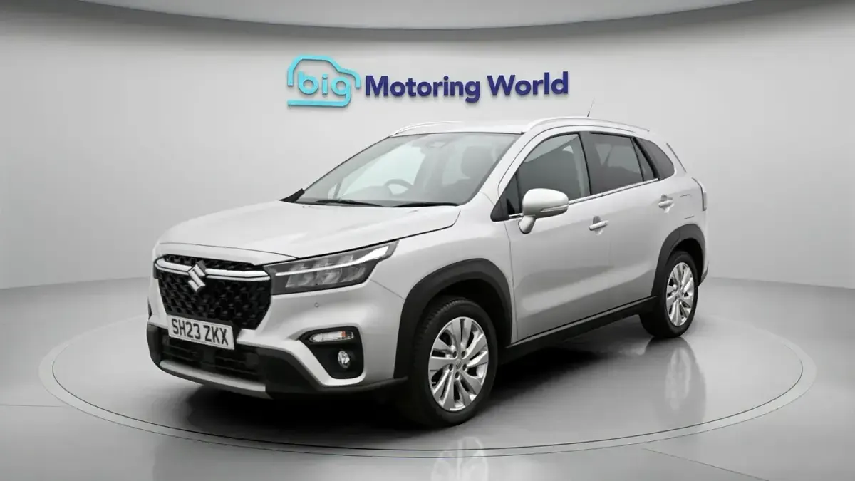 Used Suzuki SX4 S-Cross 129 HP (94 kW) 2023 Silver SUV