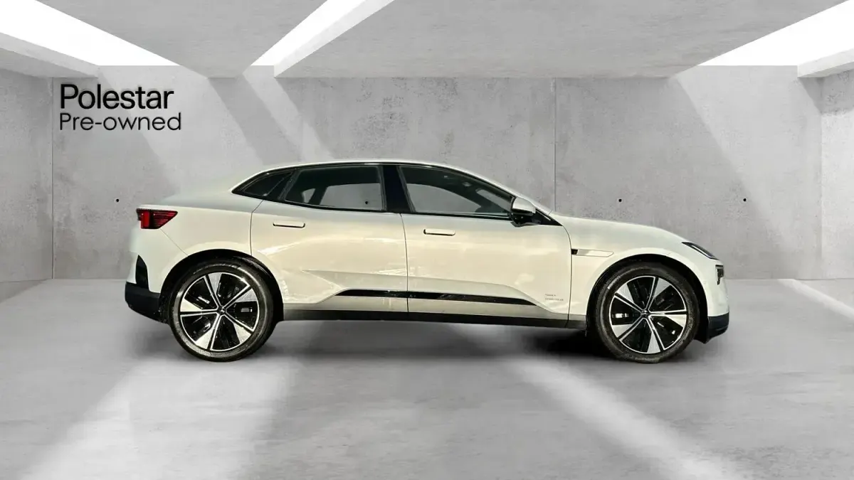 New Polestar 4 Plus 200 kW (272 HP) 2025 Silver SUV