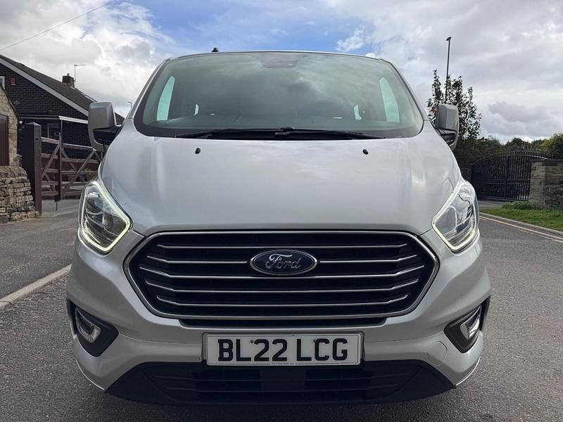 Used Ford Tourneo Custom Titanium 2022 Silver Van