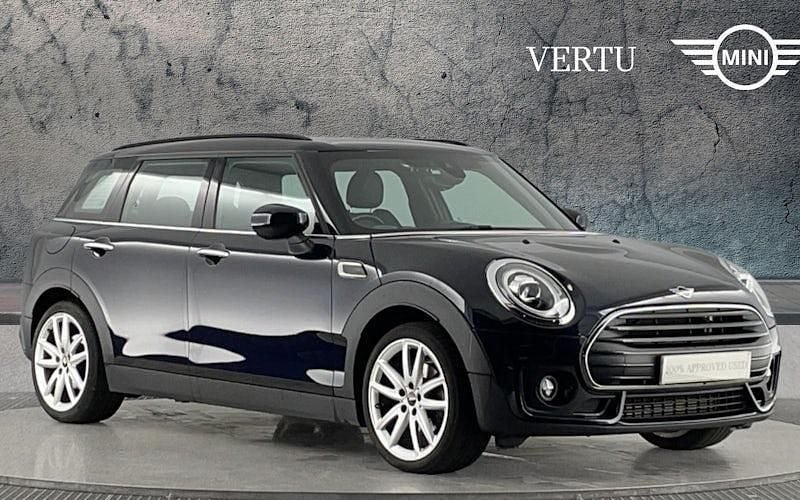 Used 2022 Mini Cooper Clubman Sport Estate | £15,954 (Good price) - Image 1/4