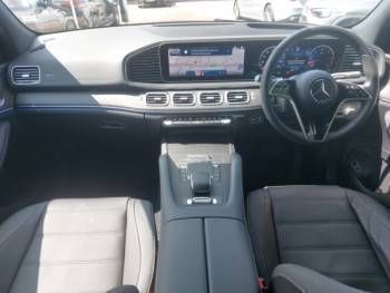 Image 3/4