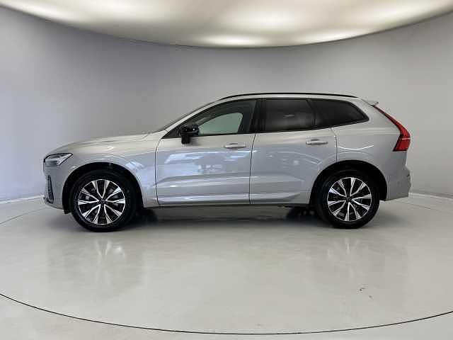 Usado Volvo XC60 Plus 247 HP (181 kW) 2025 SUV