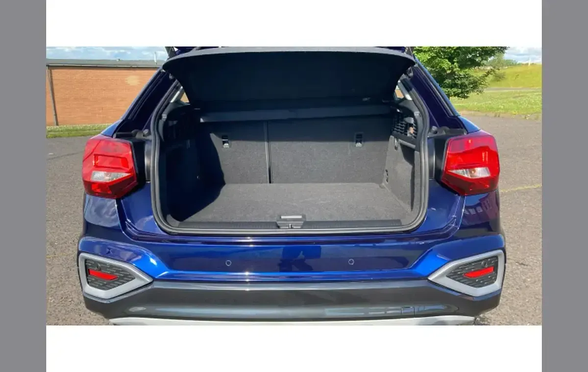 Used Audi Q2 Sport 147 HP (108 kW) 2023 Blue SUV