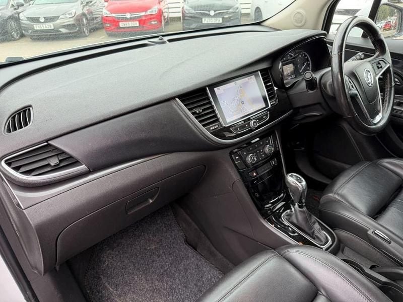 Used Vauxhall Mokka Ultimate 140 HP (102 kW) 2019 White SUV