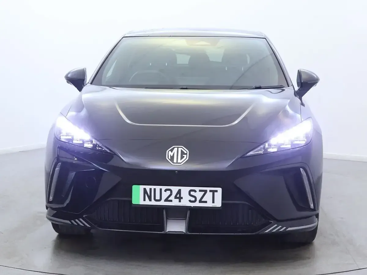 Used MG MG4 EV 319 kW (435 HP) 2024 Black Hatchback