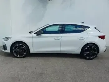 Used Cupra Leon 150 HP (110 kW) 2024 White Hatchback
