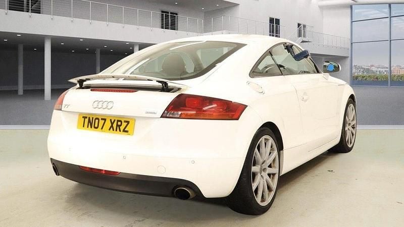 Used Audi TT Performance 250 HP (183 kW) 2007 White Coupe