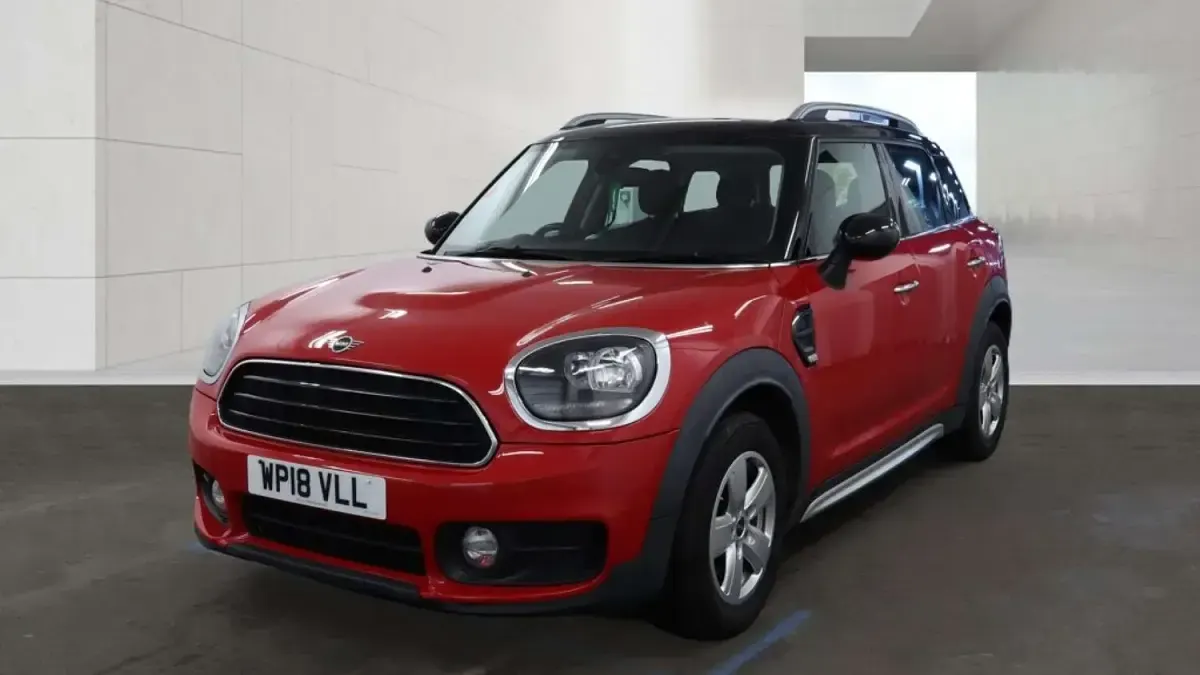 Used Mini Cooper D Countryman 2018 Red SUV
