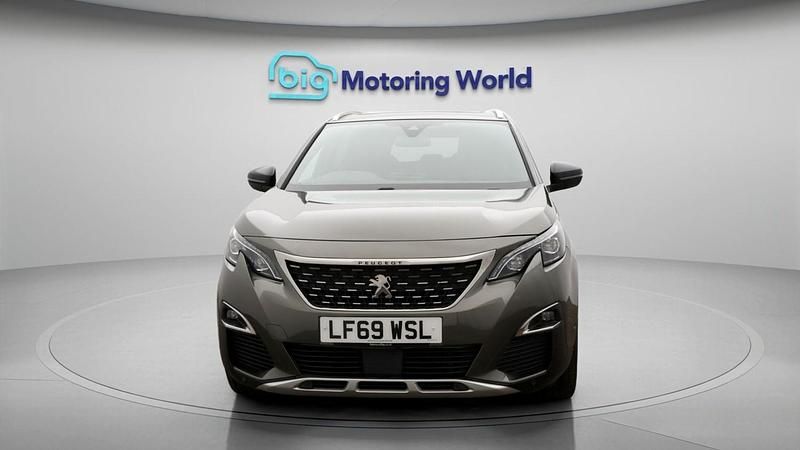 Used Peugeot 5008 Premium 131 HP (96 kW) 2019 Grey SUV