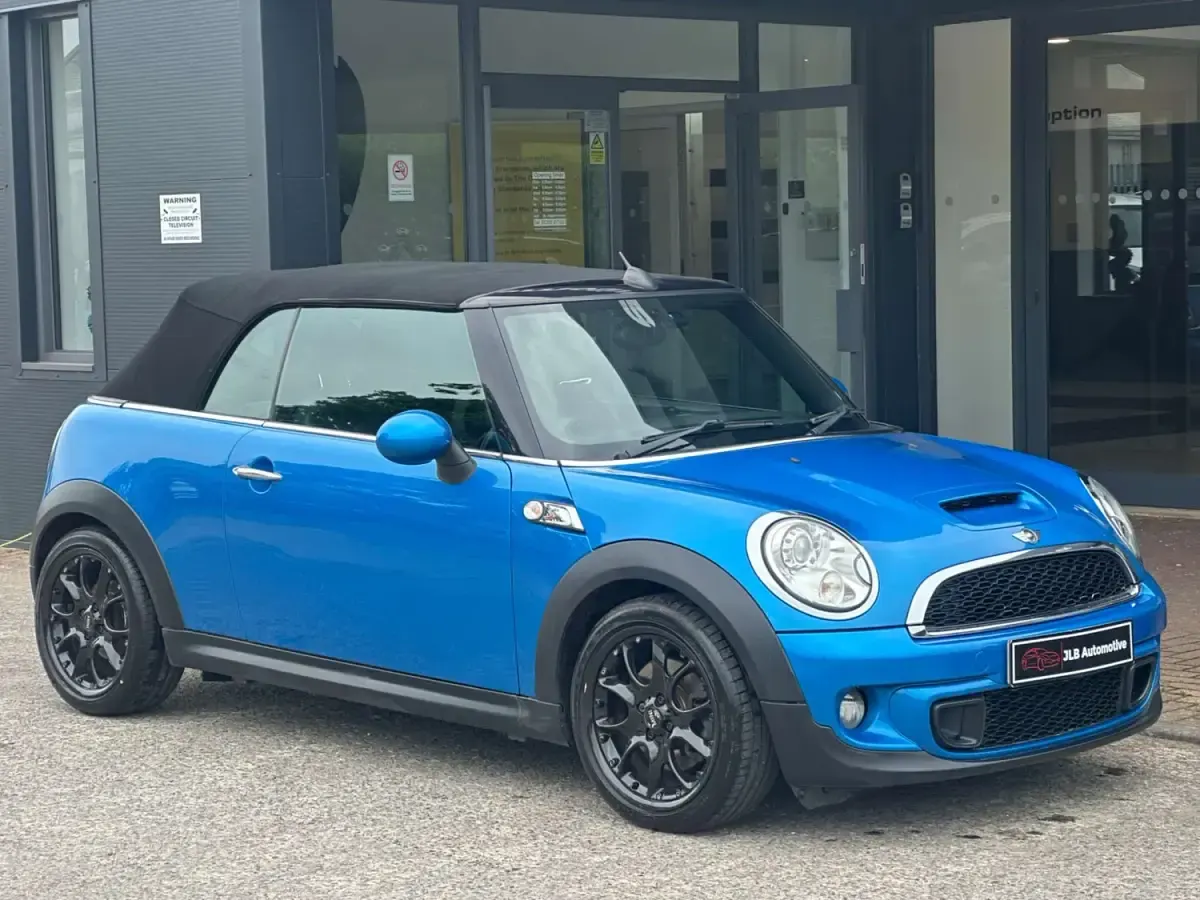 Used Mini Cooper S Cabriolet 184 HP (135 kW) 2012 Blue Cabriolet