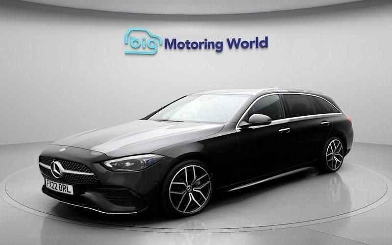 Used Mercedes C220 AMG Line Premium Plus 200 HP (147 kW) 2024 Estate