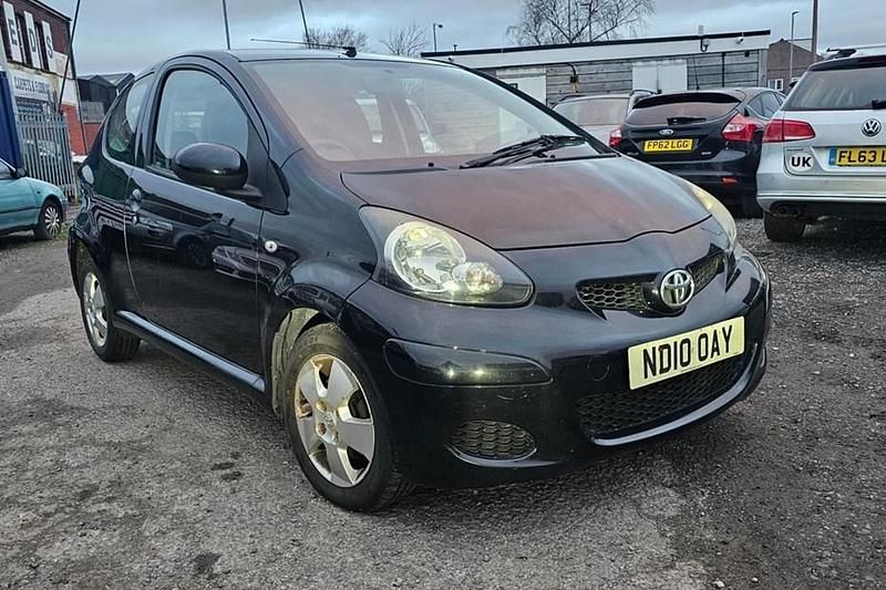 Black Used 2010 Toyota Aygo Hatchback | £1,195 (Good price) - Image 1/1