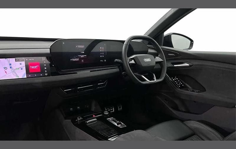 Used Audi Q6 e-tron Advanced 284 kW (387 HP) 2024 Blue SUV