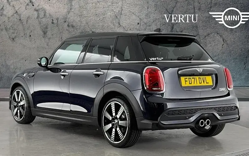 Used Mini Cooper S Exclusive 178 HP (130 kW) 2021 Other Hatchback