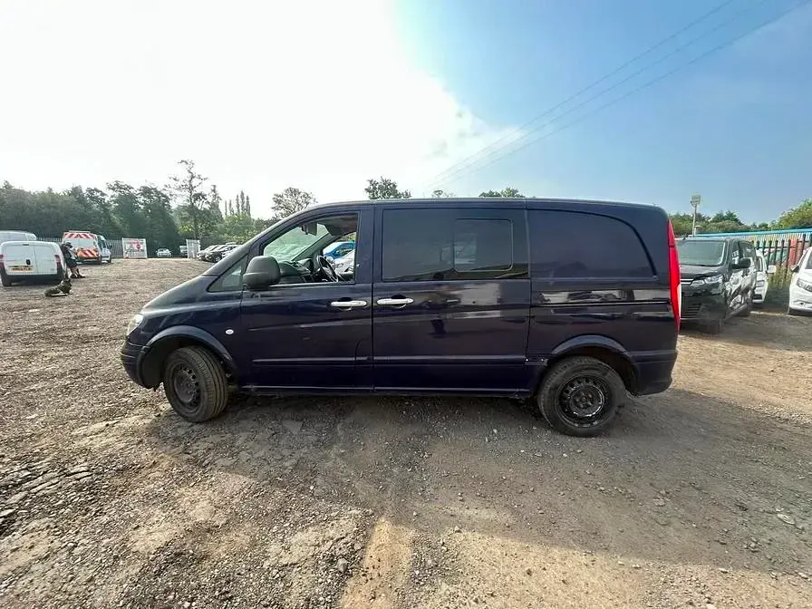 Used Mercedes Vito 2009 Mauve/purple Van