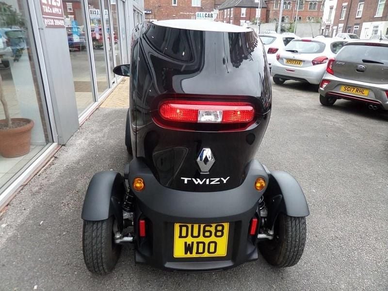 Used Renault Twizy Expression 2018 Black Hatchback