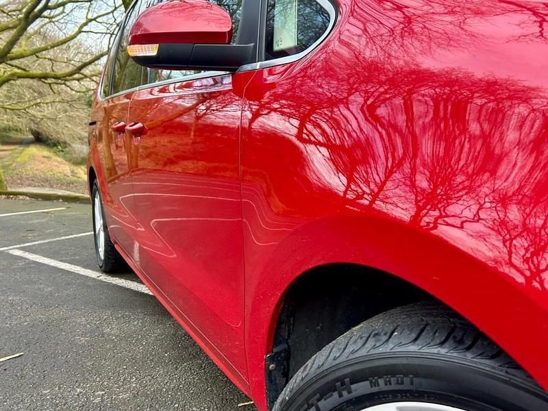 Used Seat Alhambra XCELLENCE 150 HP (110 kW) 2017 Red MPV