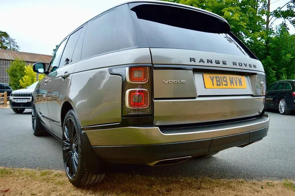 Used Land Rover Range Rover Vogue 2019 Silver SUV